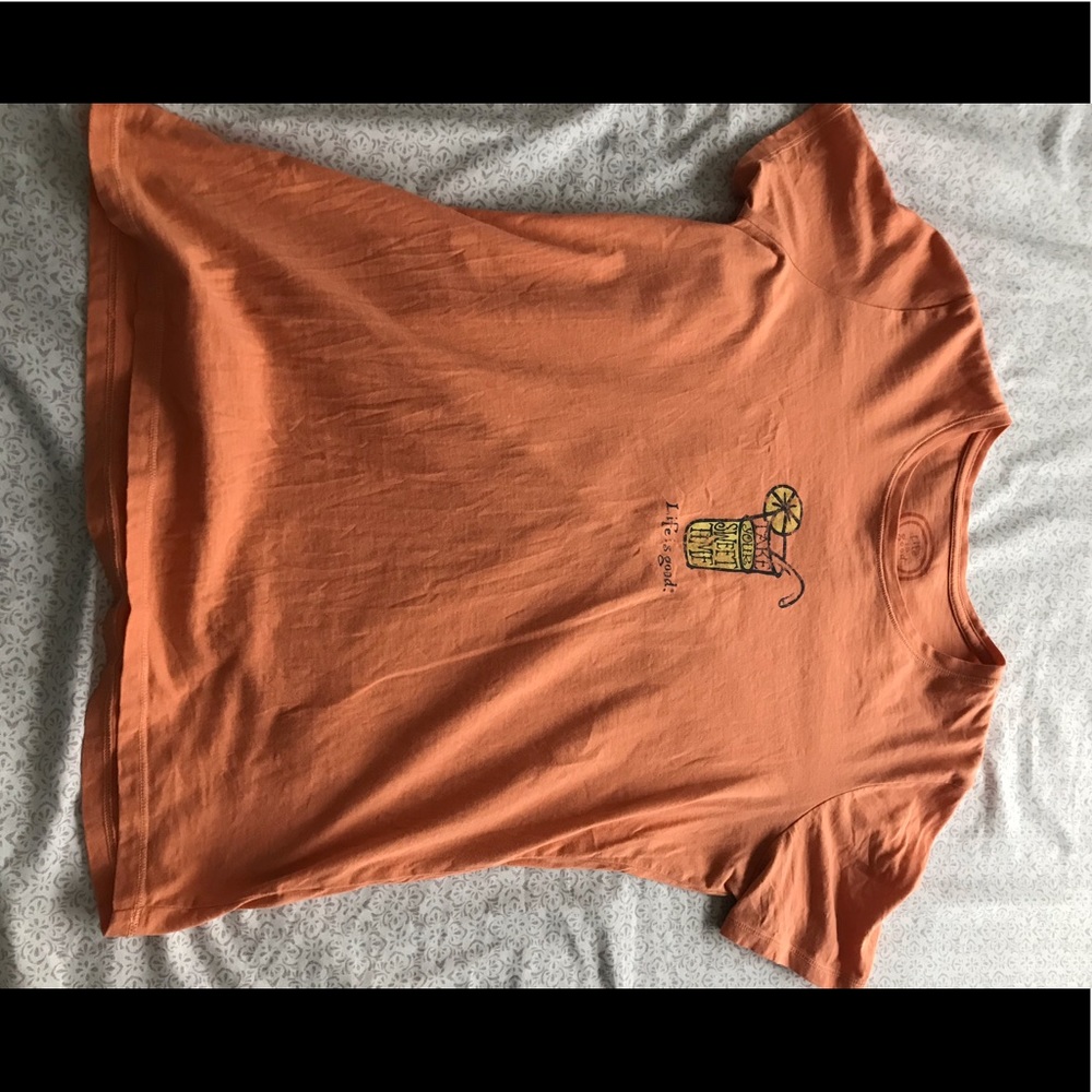 life is good medium women’s t-shirt